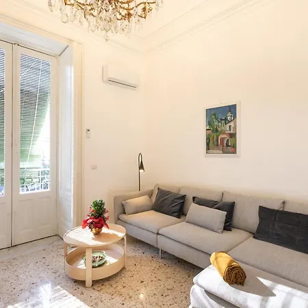 Apartment Vittorio Emanuele House Catania